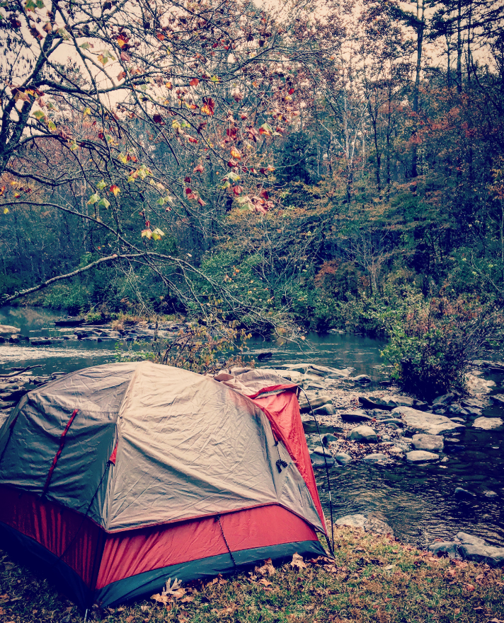 ForjRibbon's tweet photo. Shout out to John who used Forj on a Boy Scout camping trip to securely transport the troop's meal table down the length of a river! "It got in the sand, dragged over rocks and no problems with the tape holding." 

Comment below with your Forj story! #FixItWithForj https://t.co/LOVJeNQYC2