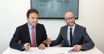 Iaphet Elli Blogger tweet media