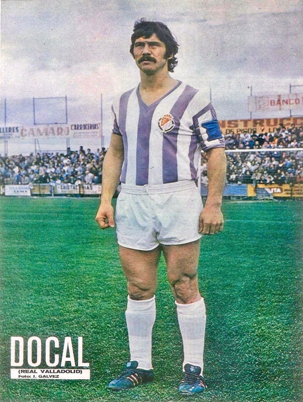 FOTOS HISTORICAS O CHULAS DE FUTBOL - Página 5 DzPDyg4W0AAn2dy