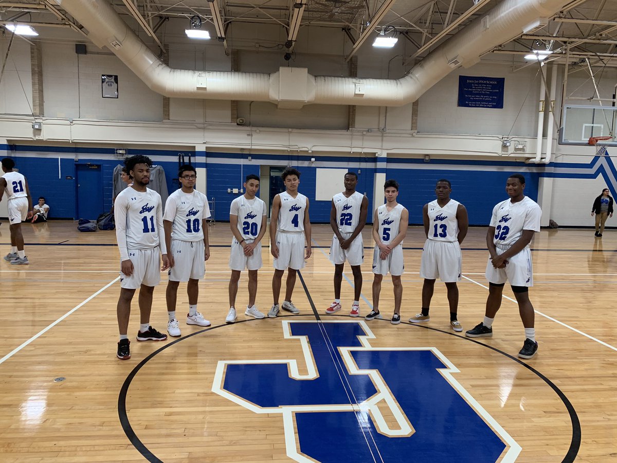 SAJayBoysBball's tweet photo. Congrats to our seniors, 4 years of hard work and manu memories. We appreciate all you’ll put in to this program. -Jay Coaching staff. #FamilyForever #MuTangLife https://t.co/fqQttSU2Mk