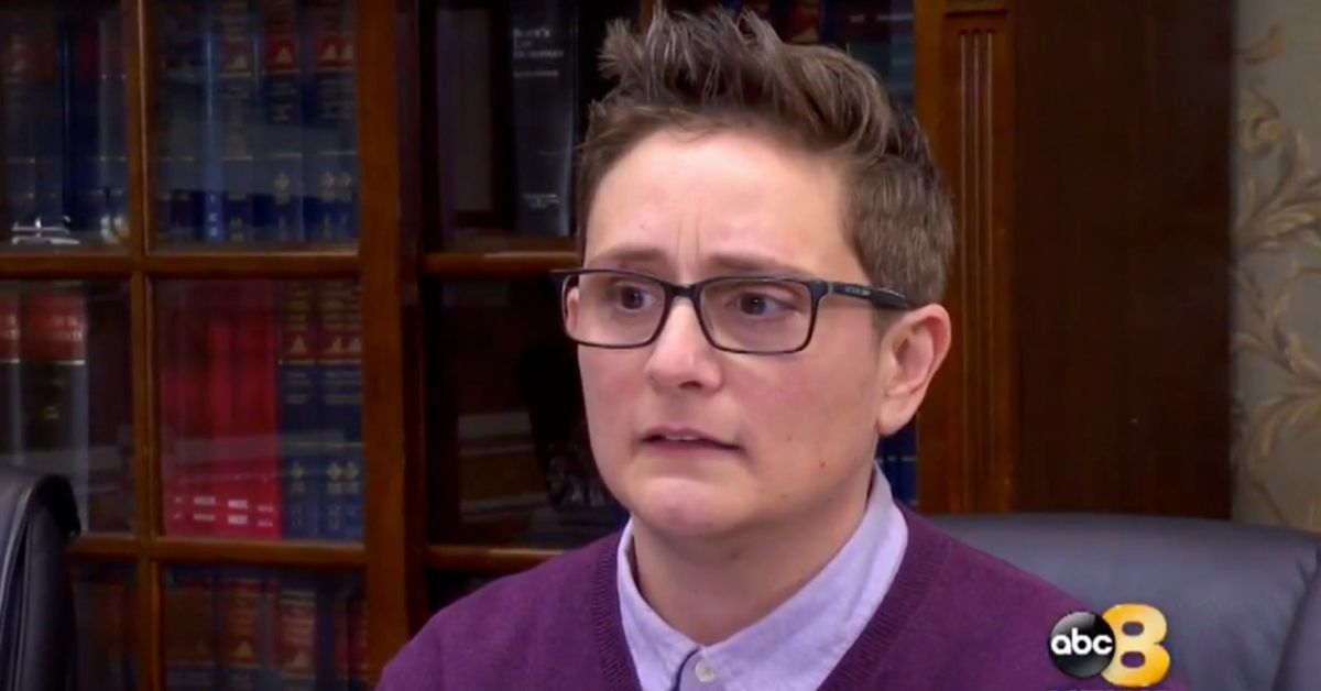 kitschmixtv's tweet photo. Lesbian teacher sues after being told to dress 'more feminine' · PinkNews https://t.co/8hh29ssC5V https://t.co/1KCG4MWRyj