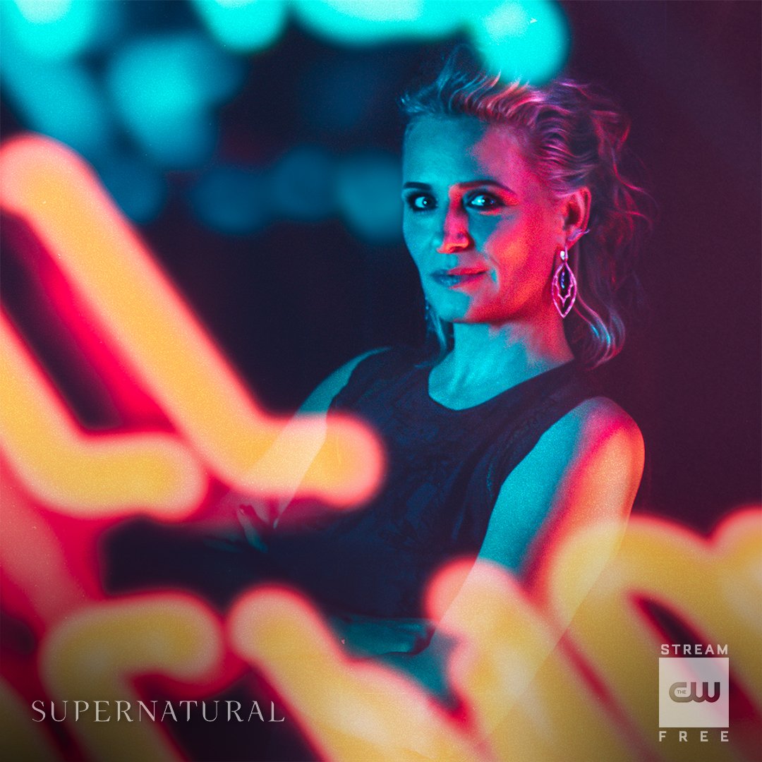 cw_spn's tweet photo. Fearless Mother Winchester. Stream the 300th episode of #Supernatural for FREE: https://t.co/ZCIZSAIXTe #SPN300 https://t.co/ZcSIGekqYh