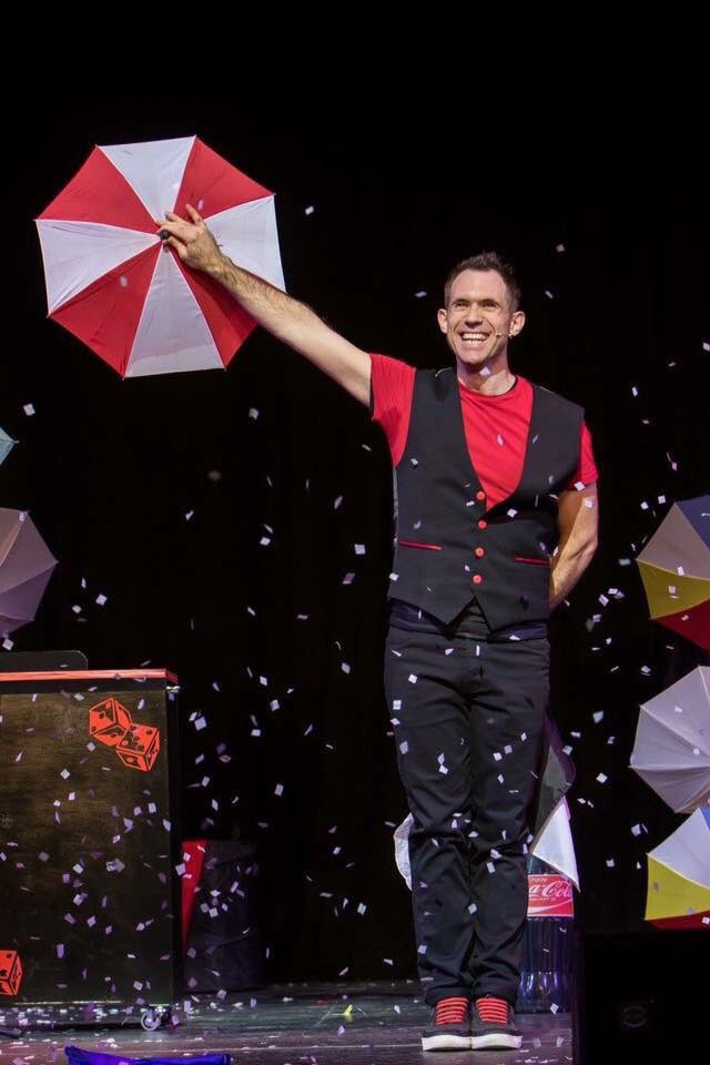 Mr Eerius tweet media