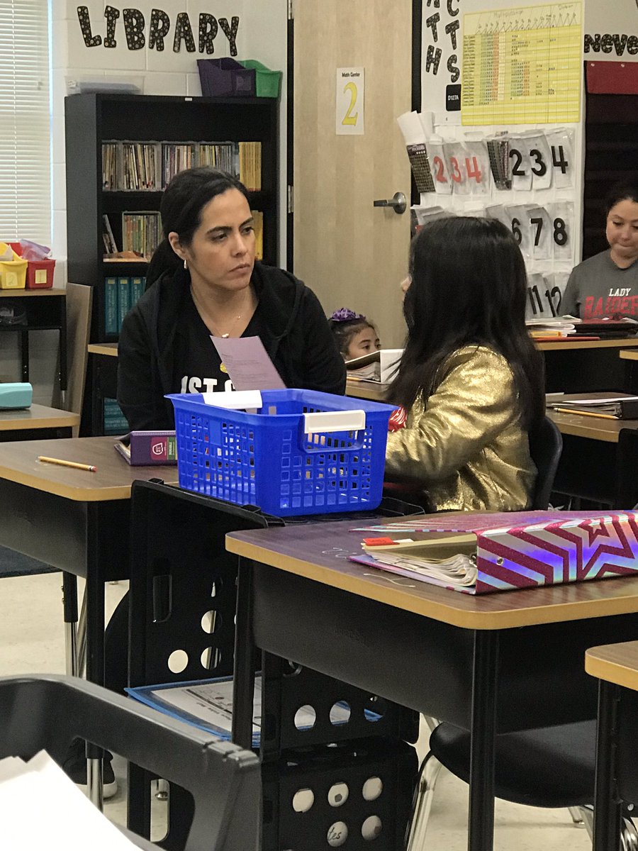 PatyGonzalez3rd's tweet photo. Our first Student LED Conferences. What an amazing job they did. #MoraLegacy https://t.co/SnkuoRZ1G4