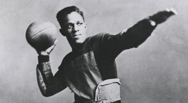 . @ProFootballHOF member Frederick Douglass "Fritz" Pollard was 1 of 1st 2 Afr-Amer players and 1st Afr-Amer coach in  @NFL, starting with Akron Pros. As Coach  @TonyDungy said, “He was a pioneer, and you can’t measure that in statistics."  #BlackHistoryMonth    https://www.brownalumnimagazine.com/articles/2007-08-10/fritzs-fame