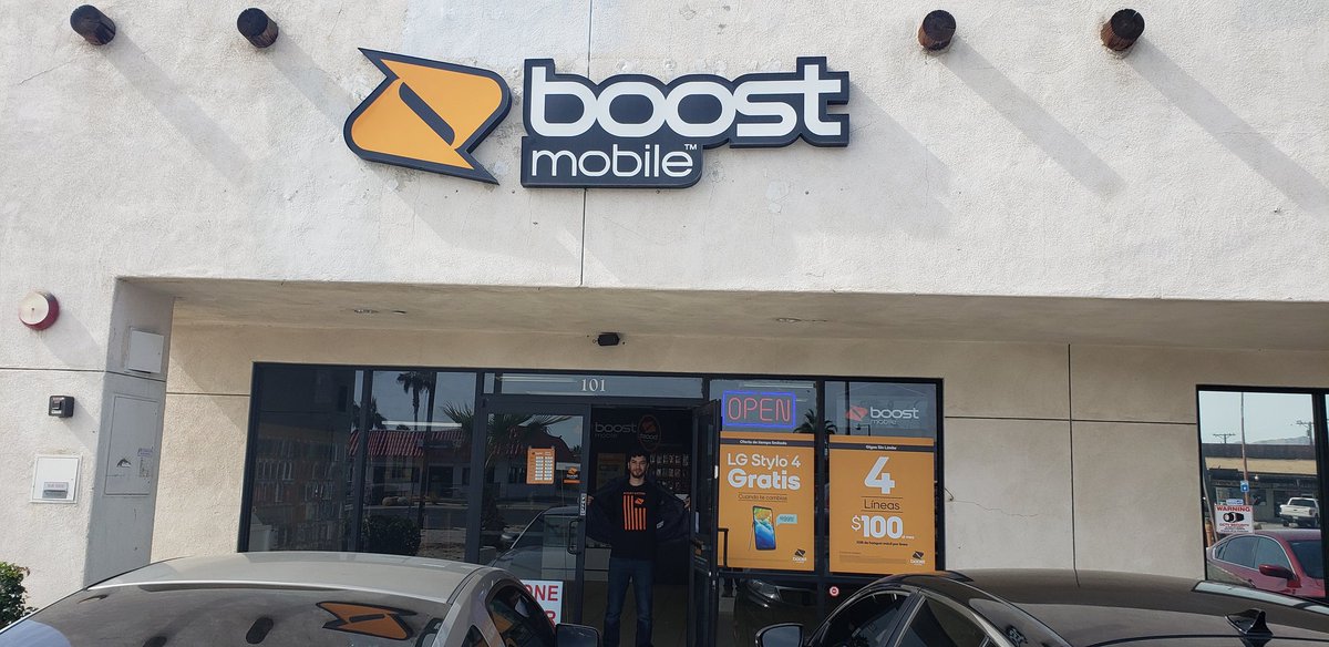 CGuzmanVIP's tweet image. Arif at Desert Comm taking care of business during down time. Commited to 5 Smile n dial calls a day and complete DNC Training. @noreen_vip @Alicia_SPG @VIPsalazargomez @MichaelHarnVIP #theVIPboost