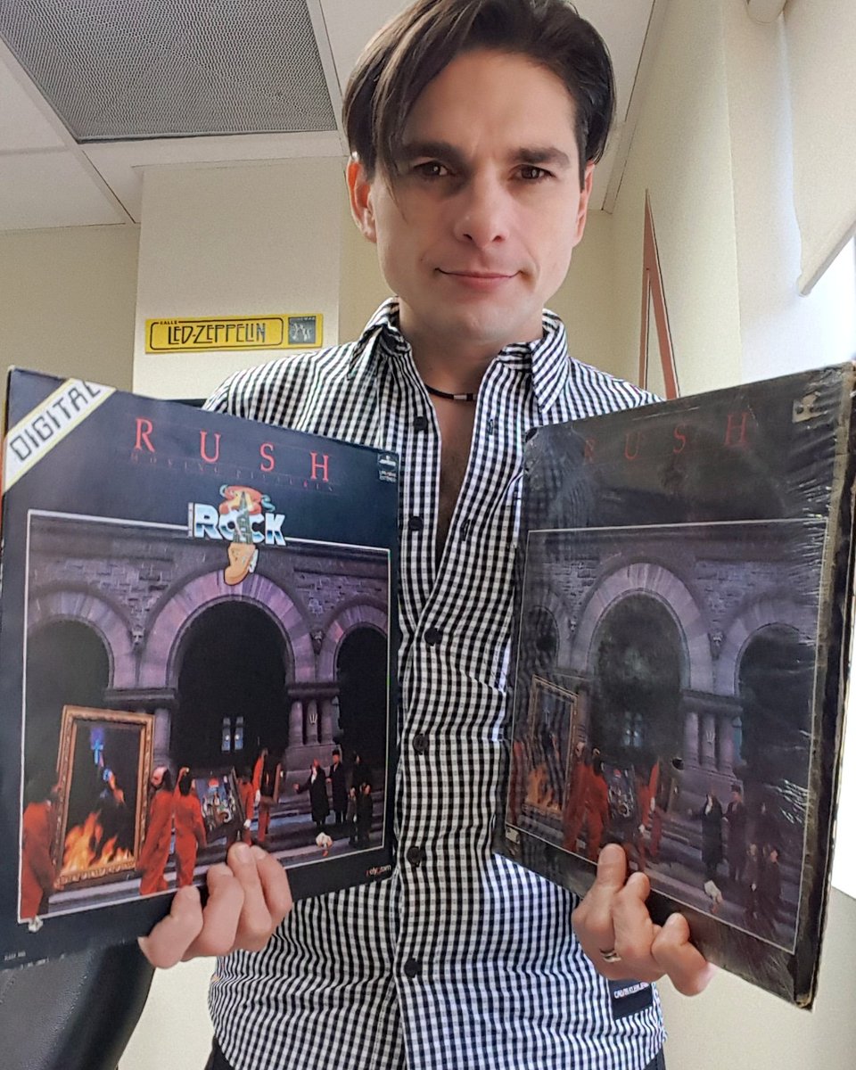 Ferzeppelin's tweet photo. Hoy en Radiografia
#MovingPictures de #Rush en #Vinyl
Trigésimo Octavo Aniversario
En @Classic1069fm 
5:00pm a 7:00pm https://t.co/gBtnkzw5XX