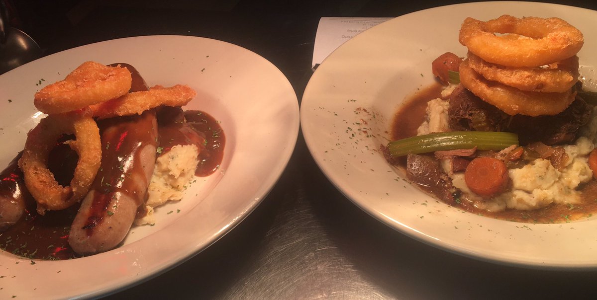 Bangers and Mash and Lancanshire Hot Pot. Perfect food for a night like tonight. #comfortfood #fountainsquare