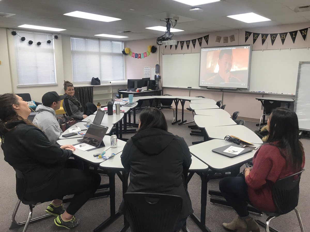 Great Tuned in Tuesday #professionallearning w/ <a href="/JulieAnnCook/">Julie Cook</a> and #bchsEd discussing the questioning loop and ways to know what students know! Shoutout to all of the awesome educators who joined us throughout the day! Don’t let students be the Mongolian Cowboy! #assessment #muhsd