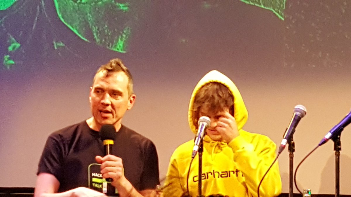 DJBusyR's tweet photo. #hacktalk10 https://t.co/QundfEfr85