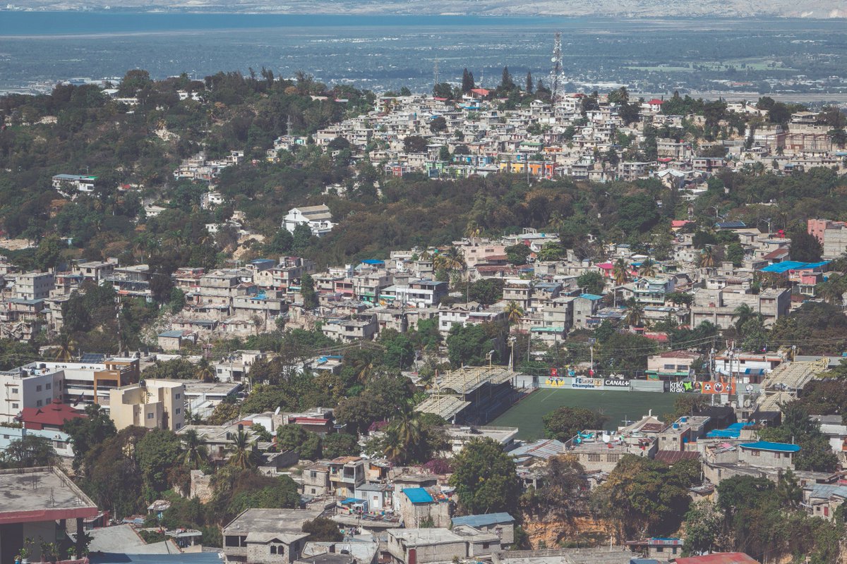 footballdotxyz's tweet photo. 📍🇭🇹

Smashing barriers, uniting communities &amp; changing the game in Haiti. 

We are lucky to be partnered with the excellent @GPSFoundation_ and to get to tell the story of @FC_Toro.
 
➡️ https://t.co/rb62BteTHa

[📸 @migylopz] https://t.co/JDc8dkwbFs