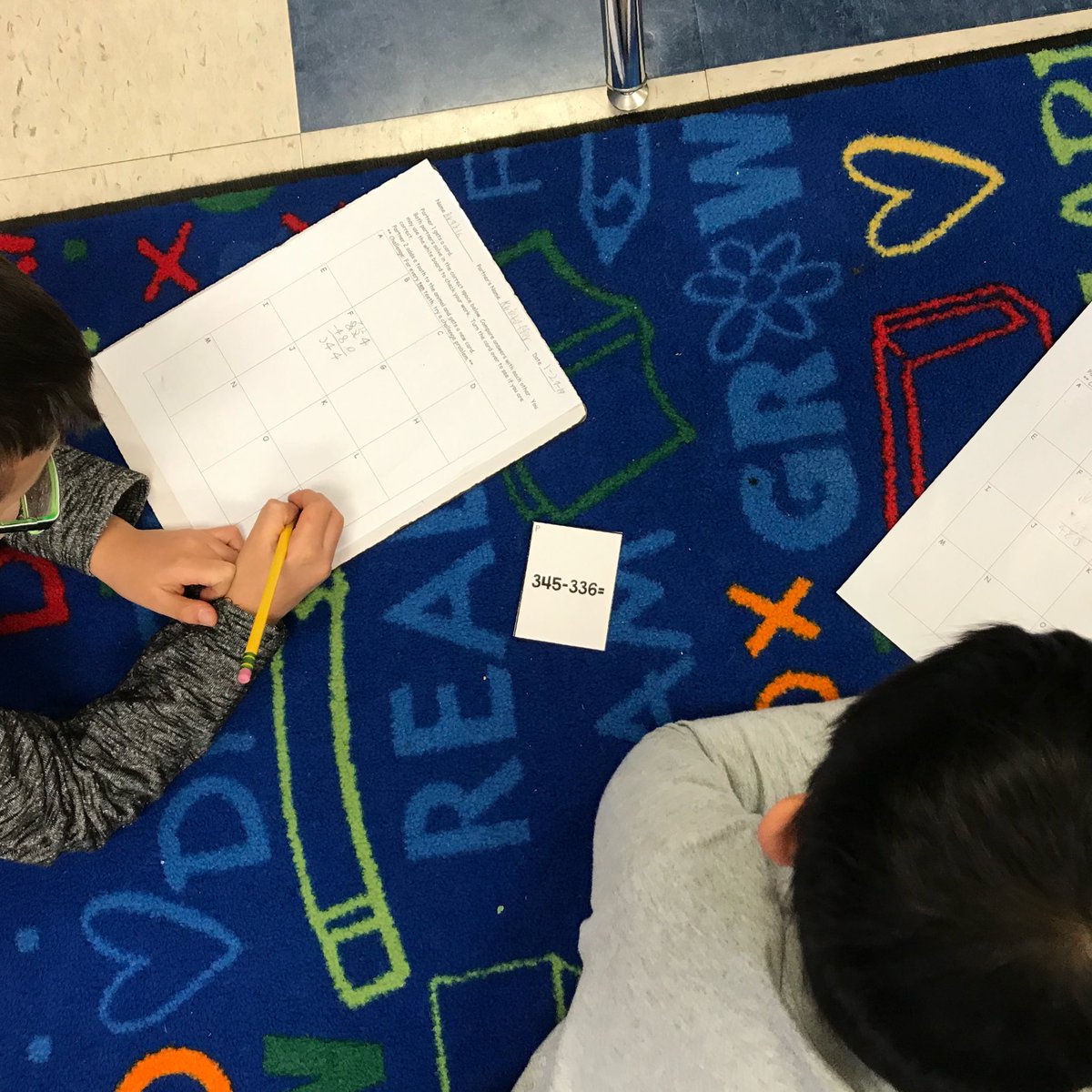 GlencliffEagles's tweet image. I can subtract bigger numbers with or without regrouping!  Can you? #toothmats #partnersrock #weluvmath @NiskayunaCSD