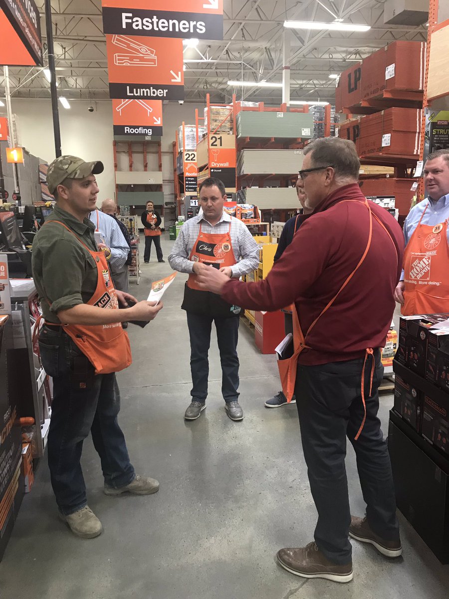DJ, our 21/22/30 DS received some high praise from Mark Aune and Chris for his passion and results in his dept!  #3311WINS