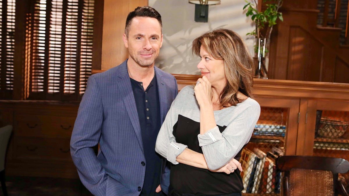 GHFandom's tweet photo. Retweet this if your choice supercouple is Julian Jerome &amp; Alexis Davis. #Julexis #GH https://t.co/iWfTXOPCpZ