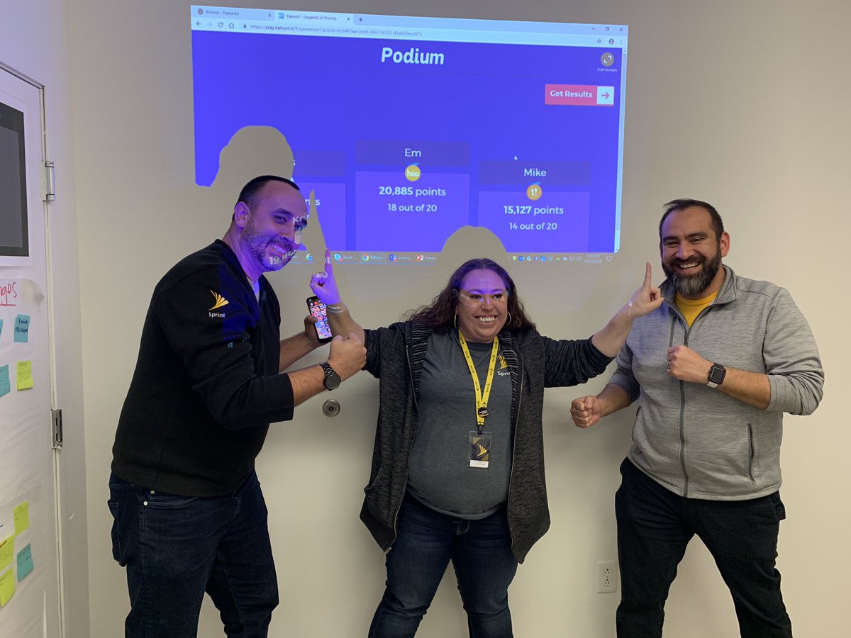 Not a familiar place for Kris 🥈, but Em did a fantastic job 🥇 - Mike landing in 🥉#Albuquerque ready for Kronos