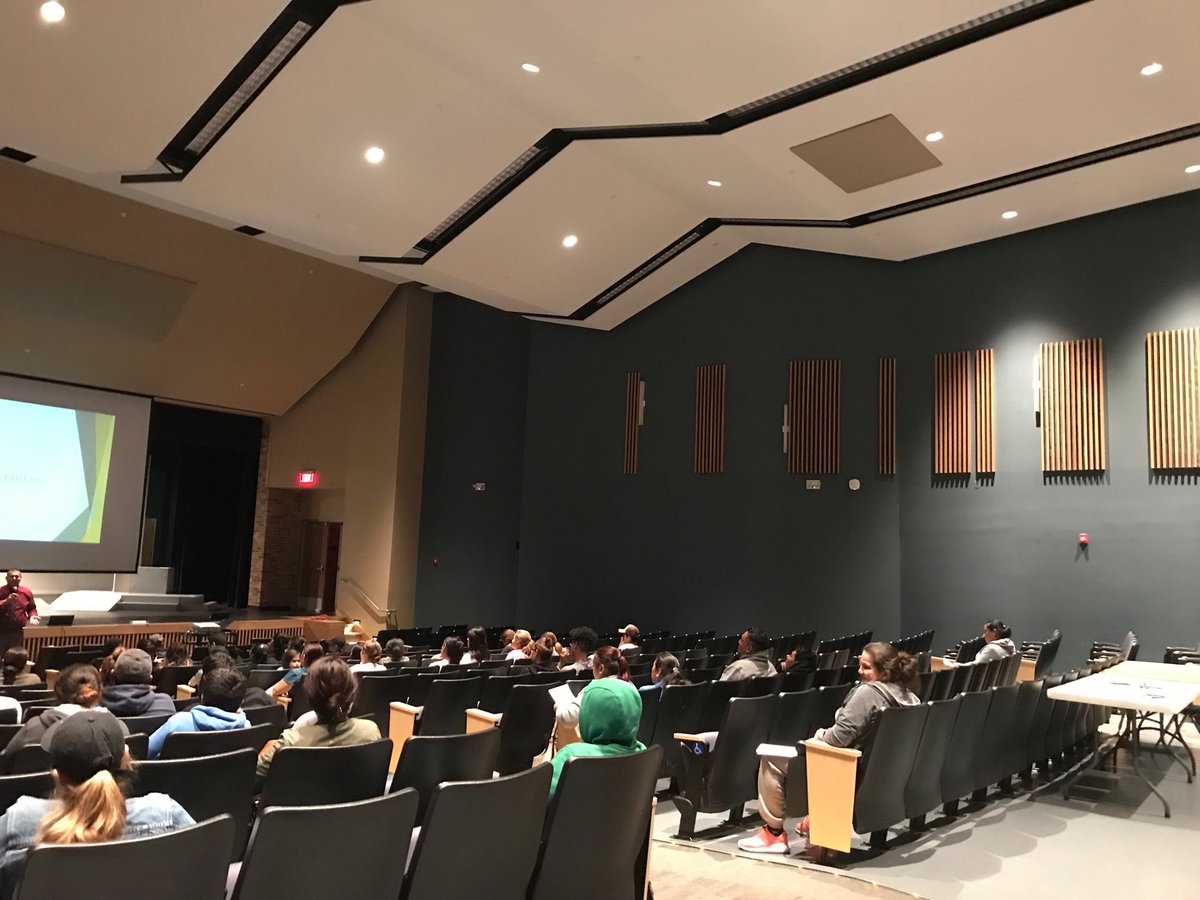 AISD_IWC's tweet photo. ⁦@lanier_vikings⁩ A big thank you to our Viking Parents for attending our ELLs Parent Night. #AISDProud #Multilingue https://t.co/3xtieoxSxZ
