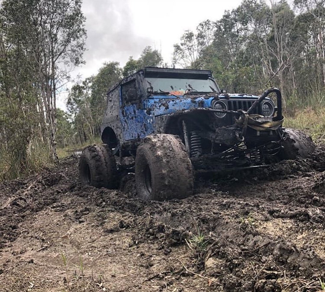 JustAddMud's tweet photo. Since winter is making a comeback! Mud will make us smile. 😁 📸@jkumike
#justaddmud #doorsoff #jeepfriends #jeepwranglerlife #offroadinggoals https://t.co/JgKPel7dPs
