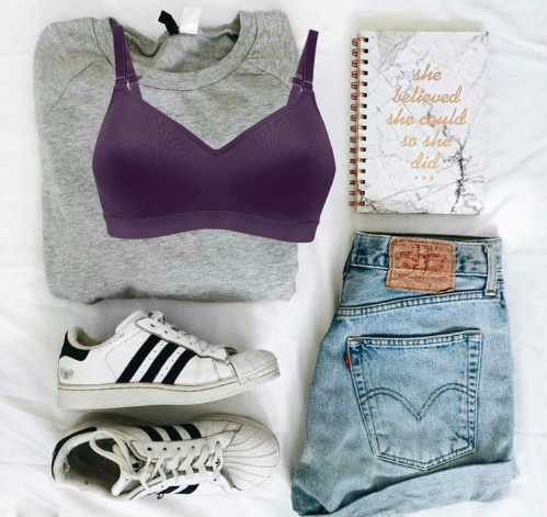 CharleyMBras's tweet photo. Buddy T-shirt nursing bra. Perfect for wearing with weekend wear.

Shop: https://t.co/HUwexgsXve #CharleyMaternity #NursingBras https://t.co/BKvIGbX2m9