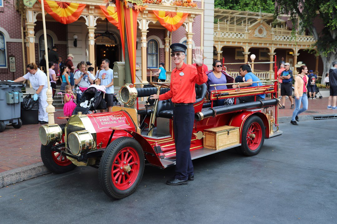 PixieDustHunter's tweet photo. Are you looking for some great Disney articles? Check out our website for videos, vacation tips, reviews and much more. 

https://t.co/IYFD3zHHwF https://t.co/saGLnuQkOb