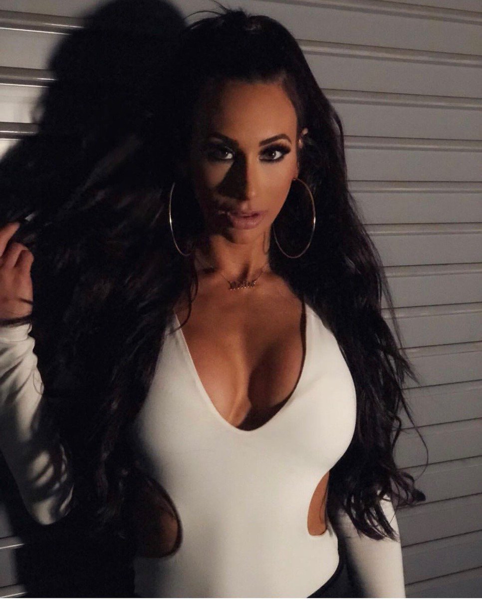 WithGucciMoney's tweet image. 