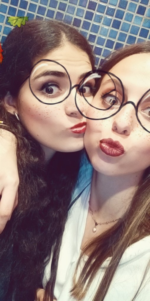 lauracorbl's tweet photo. #meonas @anadomin26 https://t.co/biMM89c3Zd