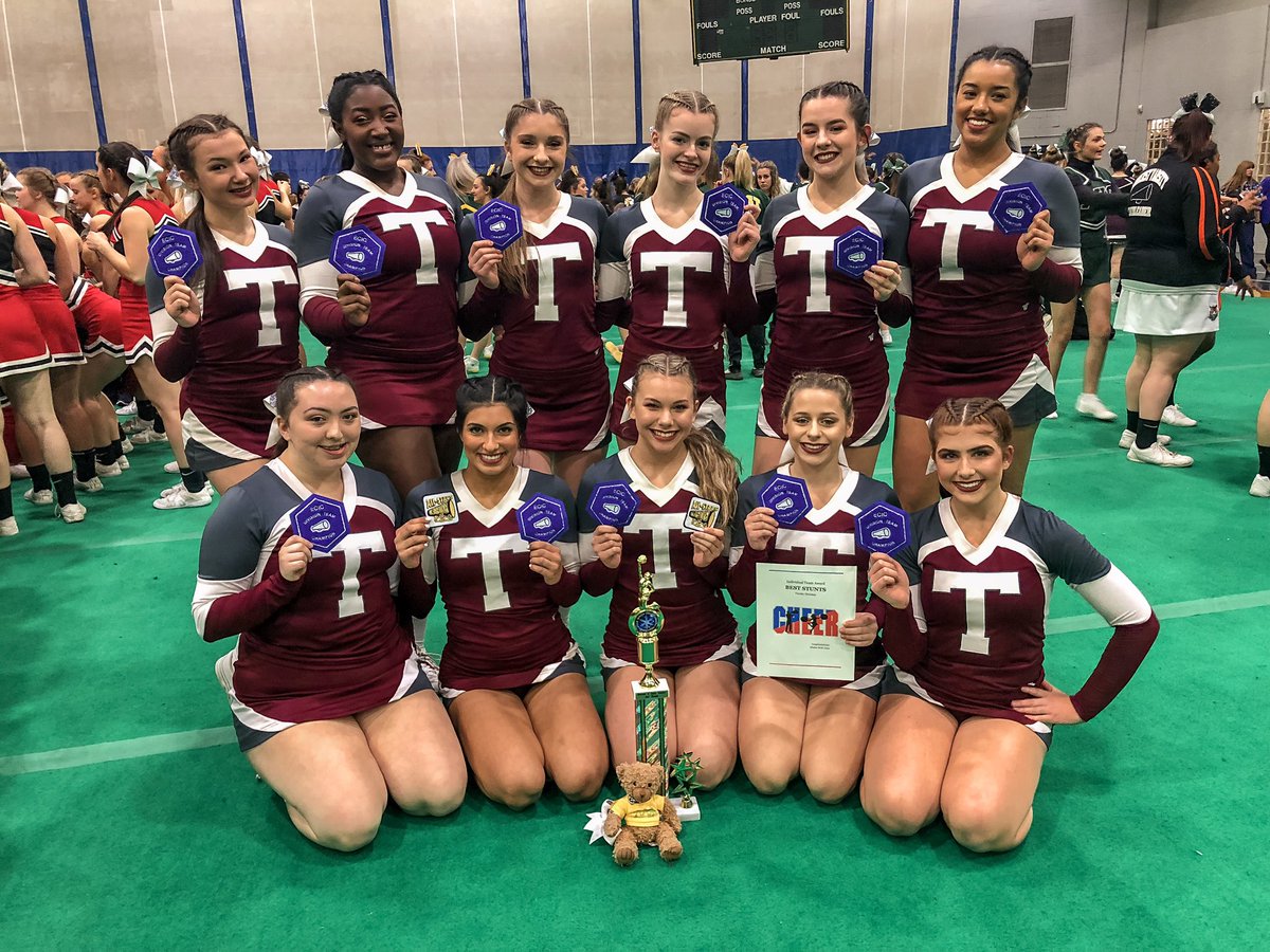 TonawandaCheer's tweet photo. What we wanted most was a chance to redeem ourselves. Our pyramid crumbed at Sectionals and we didn’t want it to end like that.

This chapter closes with us earning ECIC Small Varsity D2 Champions and BEST STUNTS of the evening! 🥰 https://t.co/dcsnmfH35i