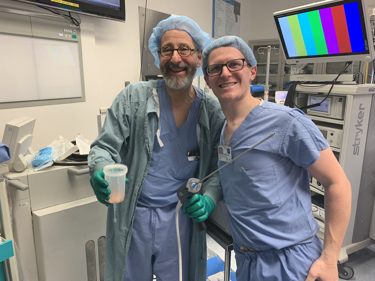 RyanColligan's tweet photo. FIVE 1.5cm bladder stones were no match for TRILOGY in the hands of Dr. Marshall Stoller & Dr. Scott Wiener. No stone is safe...
#bsc_urology #Trilogy #EMStrilogy https://t.co/Lrta5KYAQn