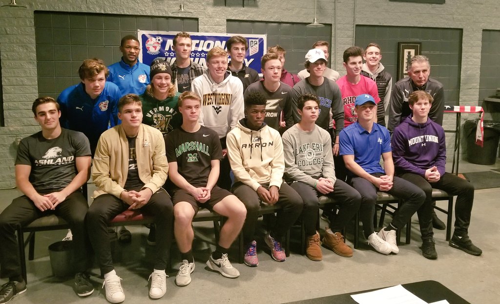 vic5074's tweet photo. Congratulations to @CameronVictor4 on signing your National Letter of Intent to attend The University of Akron and play @ZipsMSoc! We are very proud of what you have accomplished and can"t wait to see what the future holds! #gozips #keepchasingyourdreams #brightfuture #teamvictor https://t.co/HRV06KNoVQ