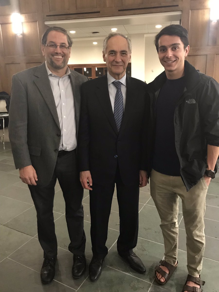 adamjsachs's tweet photo. Had a great time learning about free speech on college campuses tonight at @urichmond’s #URSharp speaker series with @UChicago President Robert Zimmer https://t.co/FHM8S17RBo