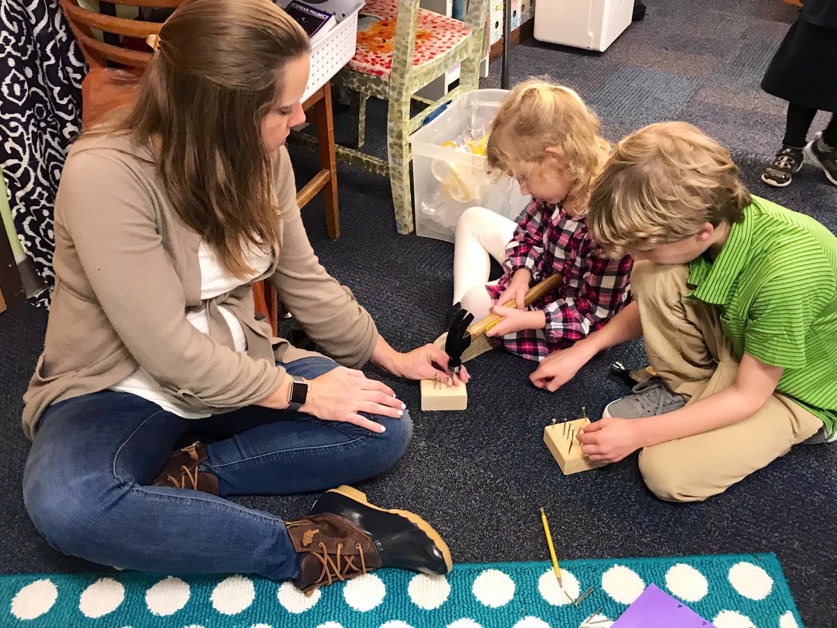 BilalsPreKClass's tweet image. Hammering Hearts was a HIT!!!! That room was the busiest of the night.  Families were working hard together to create wonderful works of heART!!! ❤️🔨🥰 @APSGardenHills @ericksonartroom #suchfocus 🤨 #noinjuries 🥳😅