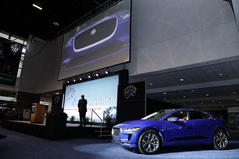 absolutepros's tweet photo. It was exciting to produce another Motorweek press conference for the Chicago Auto Show this year. Come check out the Chicago Auto Show now through February 18th! @TheChicagoAutoShow #cas2019 #mccormickplace #drivechicago #motortrend #motorweek #chicago #chicagoevents #chievents https://t.co/qXRnl0dPUo