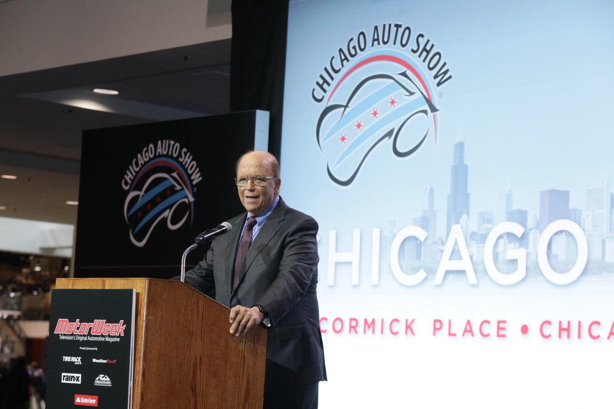 absolutepros's tweet photo. It was exciting to produce another Motorweek press conference for the Chicago Auto Show this year. Come check out the Chicago Auto Show now through February 18th! @TheChicagoAutoShow #cas2019 #mccormickplace #drivechicago #motortrend #motorweek #chicago #chicagoevents #chievents https://t.co/qXRnl0dPUo
