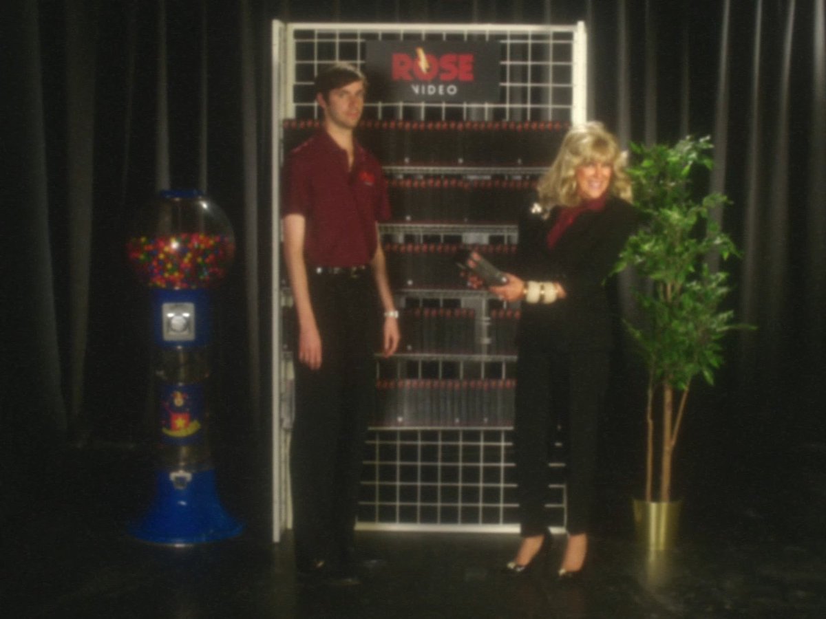 How many syllables can Catherine O'Hara fit into 'inappropriate'? / Twitter