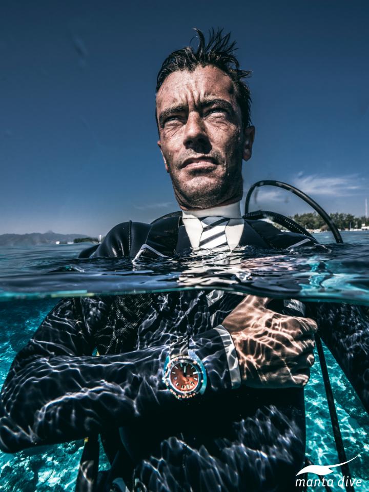 MantaDiveGili's tweet photo. Some of the men around the shop may have been a touch sensitive that the ladies were getting all the attention last week.....
So here's a little sampling of some of the men of Manta Dive.
We're all for gender equality here.
#menwhoscuba #scubadiving #techdivers #photography https://t.co/kWAIK5wiCg