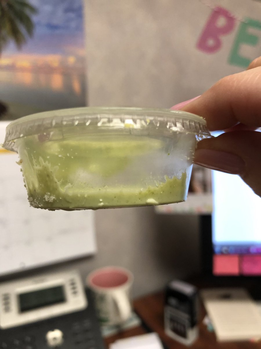 22tracer's tweet photo. Wow #panerabread , wouldn’t want you to go overboard on the dressing.  Really?  😤#panerabreadeuless https://t.co/9qh8Nk5Y2K