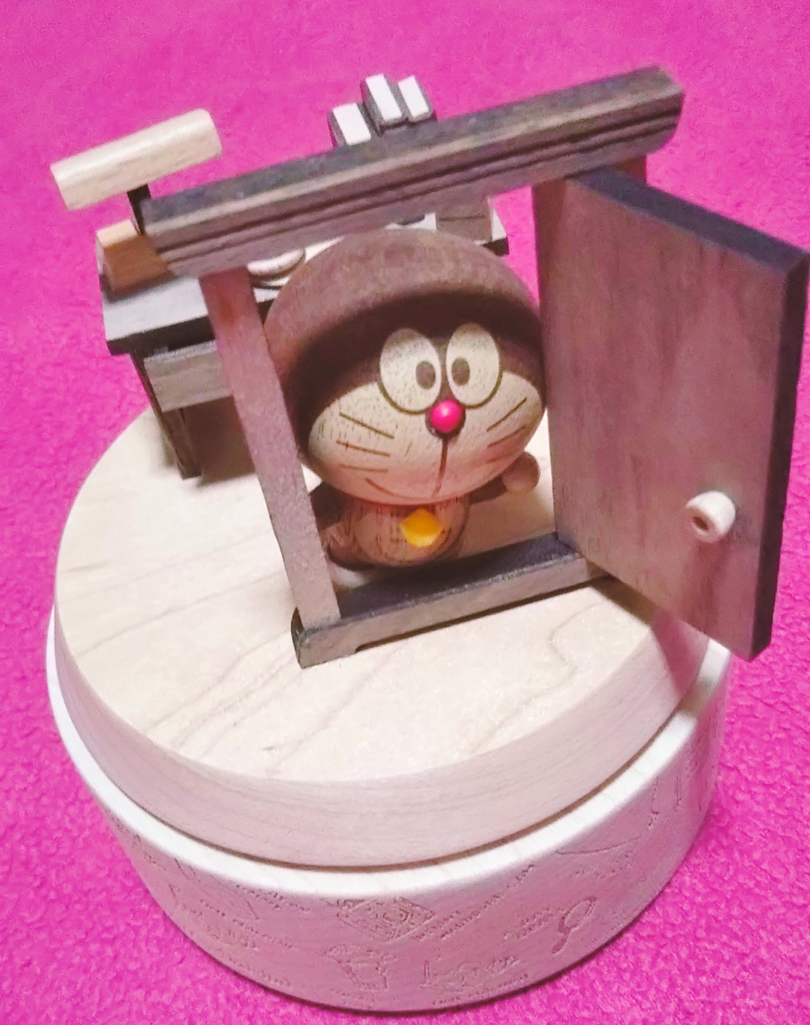 タクえもん No Twitter この前買ったドラえもんオルゴール 開封した タクえもん No Twitter この前買ったドラえもんオルゴール 開封した