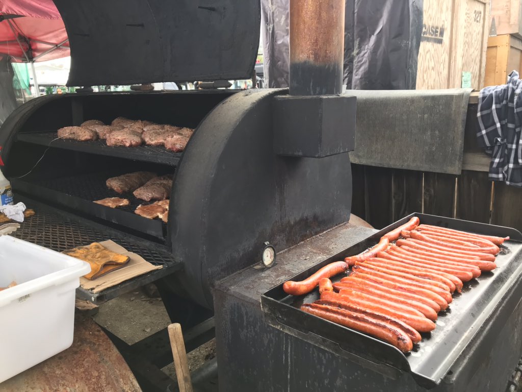Chambo_26's tweet photo. If you are at the World Ag Expo come by the Mt. Whitney Football and Band Booth and purchase a tri tip, chicken or linguiça sandwiches. https://t.co/zXuD2kB1TQ