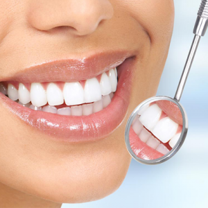 consultdentist's tweet photo. Simple #DenatlTips to get a healthy and sparkling beautiful #smile. https://t.co/Gk68TSKn8Z #OralHygiene #BestDentalGuide #DrHaimaLatha #PerfectDentalClinic https://t.co/GBZHRuC8JV