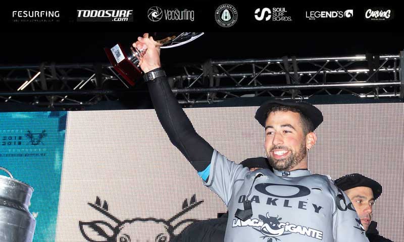 Este jueves a las 12:00 <a href="/Hemisferio_Surf/">A Contra Pico</a> #radio 
#diainternacionaldelaradio

#Podcast 🔊 bit.ly/2dBK0nq

☑️ Juan Fernandez <a href="/lavacagigante2/">lavacagigante</a> 

☑️ Segundas Jornadas Coolturales de surf en #Laredo #Cantabria 

El #surf también se escucha

#laradiodelsurf #conexionSurfing