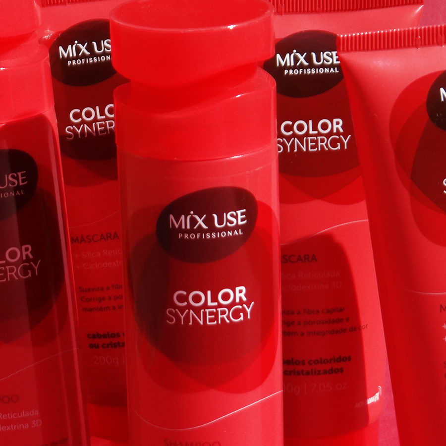 MIXUSE's tweet photo. Color Synergy MIX USE garante cores vivas por muito mais tempo. #MixUse #MixUseProfissional https://t.co/7ywepmiHCj