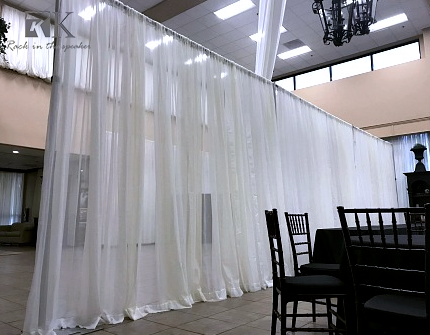 beyondstage17's tweet image. We have a wide variety of pipe and drape systems ranging from starter kits, bases, slip fit and screw in uprights, and fixed and telescoping drape supports.

【beyondstage.com】

#weddingdrape #LEDbackdrop #pipedrape #curtain #drape #wedding