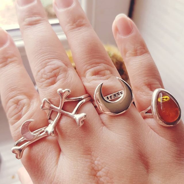 kittyrambles's tweet photo. Never enough @bloodymarymetal! My husband got me the moon ring for my birthday. I've stacked it with my GOT dothraki quote ring. All rings bar the amber are BMM! The amber came back from our honeymoon with us. #teambmm #bloodymarymetal #silver #jewelry #… https://t.co/9OVhd24BeZ https://t.co/I0kFXCLt3V