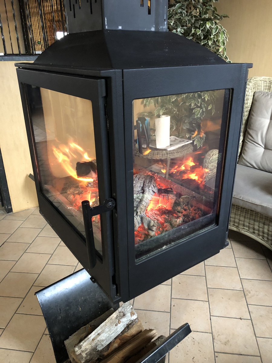 LiseoCastIron's tweet photo. Enjoy the flame with liseo product https://t.co/moPmhxCAcm