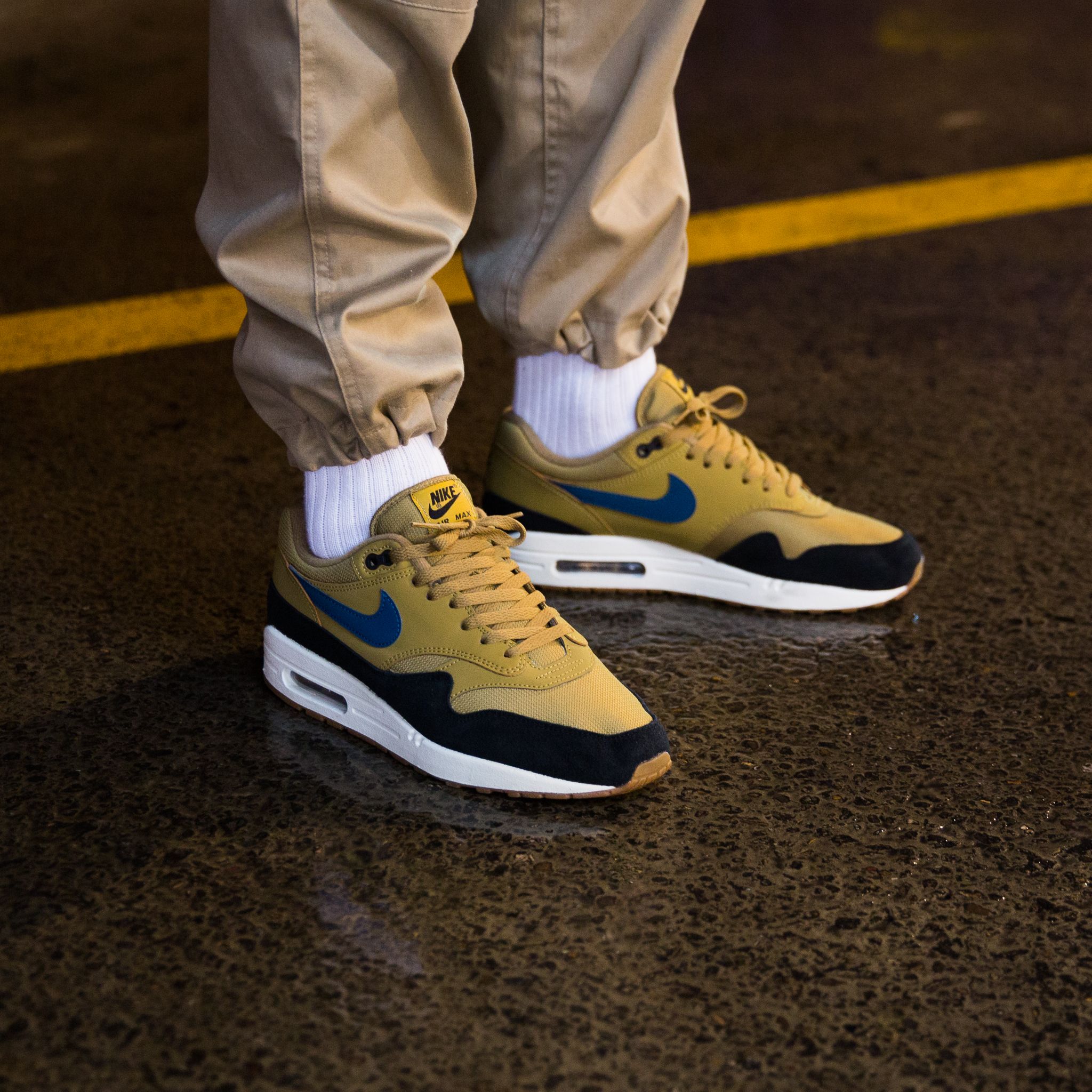 Nike air max sales golden moss