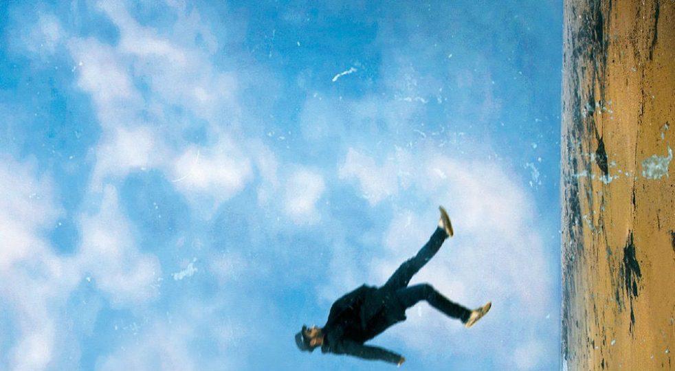 illibraio's tweet photo. Storia di una #guarigione dell’anima: “La vita in più” di Fabio Rizzoli. Che non è la storia di una malattia, ma il diario vero di chi, coraggiosamente, ha fatto i conti con se stesso, ha chiuso le crepe ed è ripartito ☀️ @Librimondadori @f_cingoli
https://t.co/QumL5IpmHC https://t.co/wCt5GE4WfA