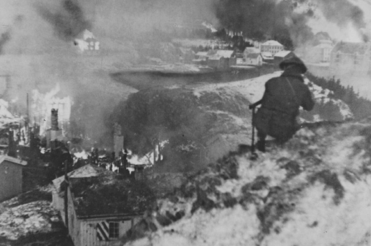 MilitaryHistory's tweet photo. Military History Tours Combined Ops Trips, details:   

https://t.co/1ZUDK8kROp
#ww2 #militaryhistory #tours #battlefieldtours #history #combinedops #commandos https://t.co/PziphBFL9j