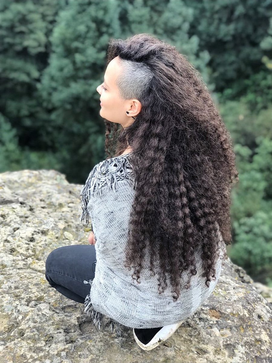 ZethRC's tweet image. Pues salu2 por parte de la melena hahaha.