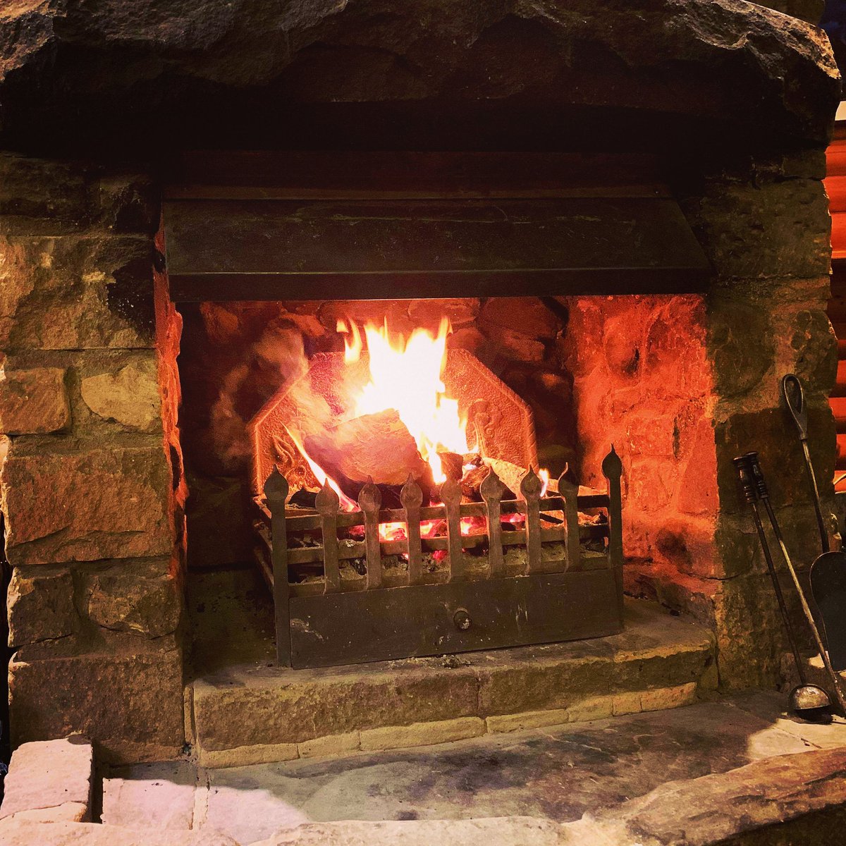 Come in from the cold and warm by our fire 🔥

#fire #cold #warm #hotels #Otley #guiseley #Yorkshire #leeds