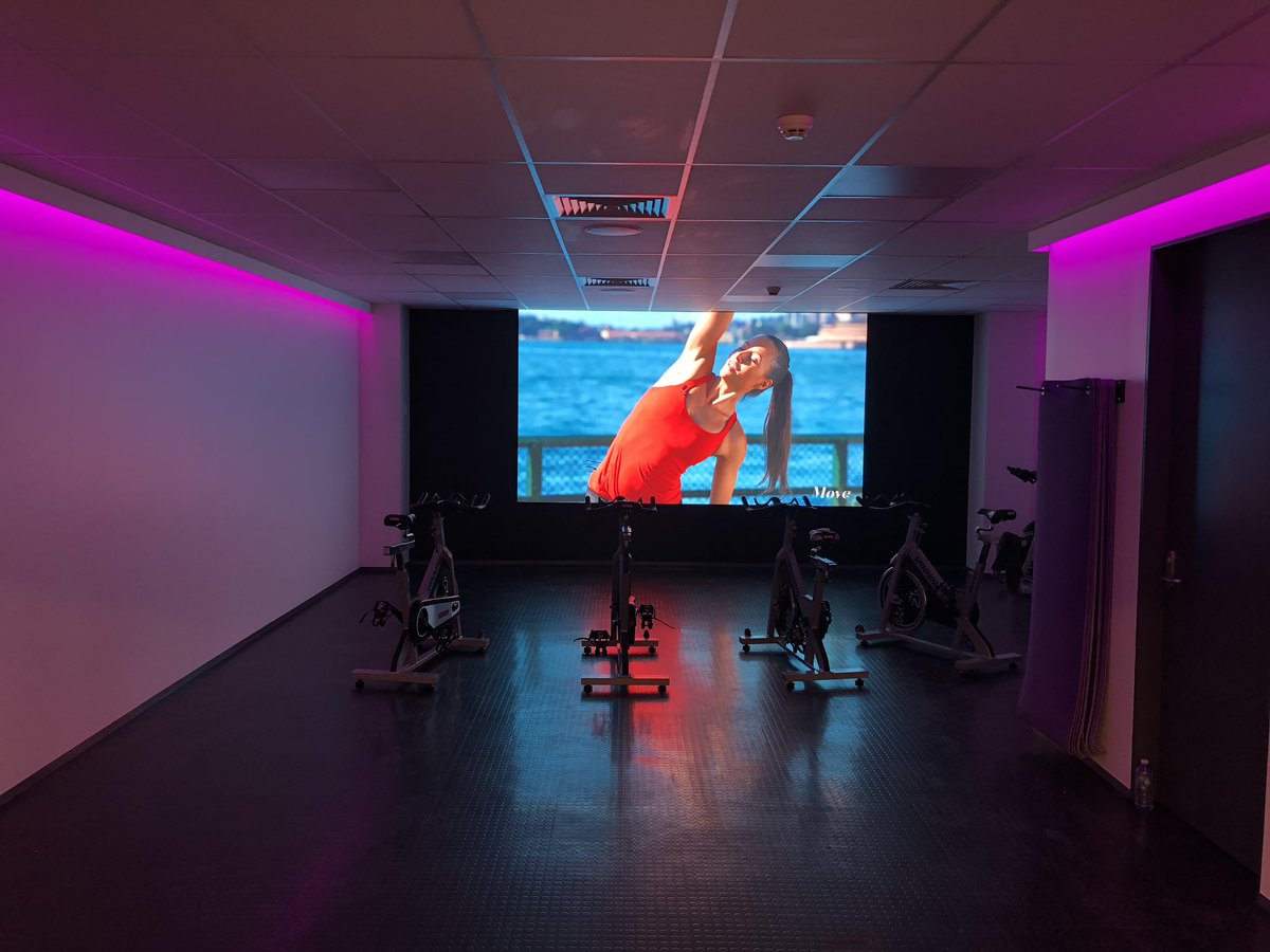 Stephhibb's tweet photo. Thanks for having us at your opening  event tonight @Kafnu . Great to see so our Led Display screens,Strip lighting, Breathing chair  &amp; Move123 videos on display #screens #video #virtualfitness https://t.co/8WtnKv8fOZ