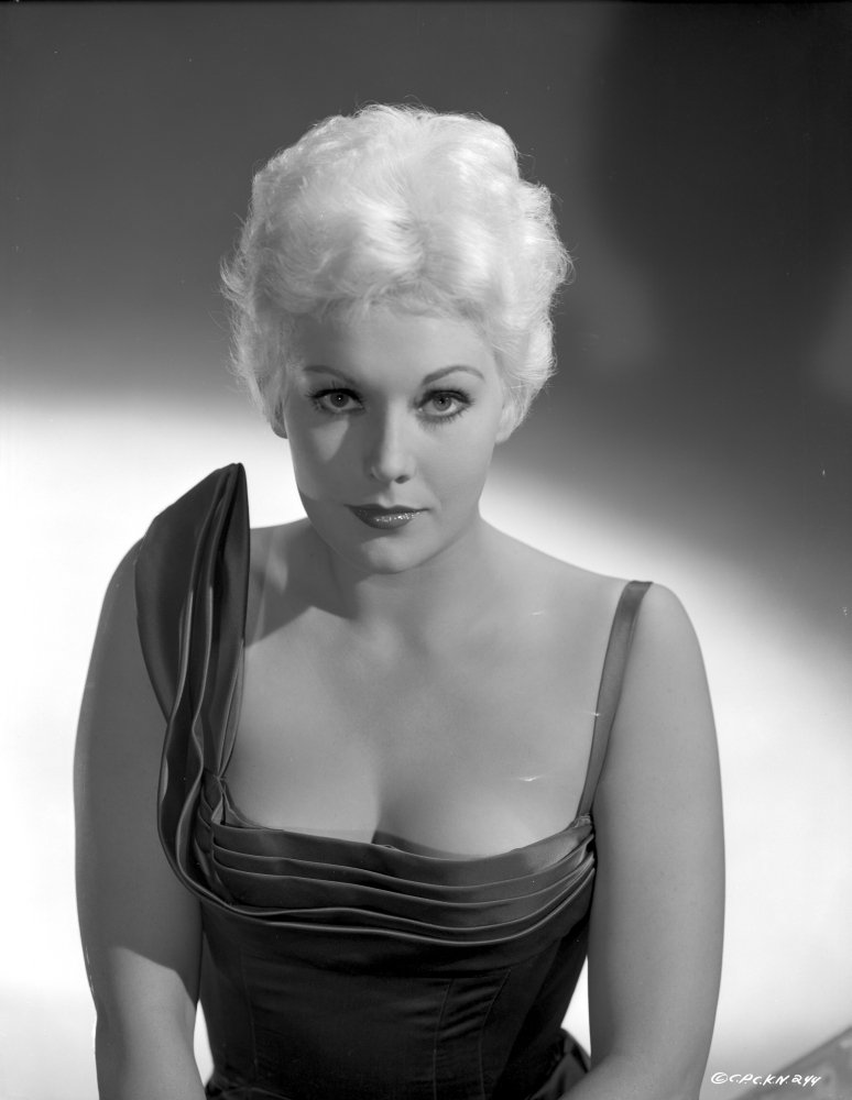 Happy birthday Kim Novak(born 13/2/1933) 